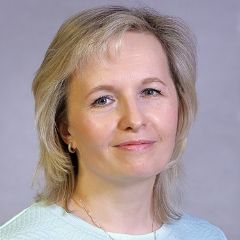 Назарова Елена